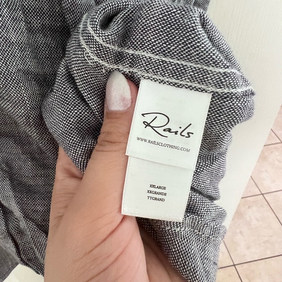 Rails Wyatt Navy Chambray Button Down Shirt SZ XXL - Picture 4 of 9